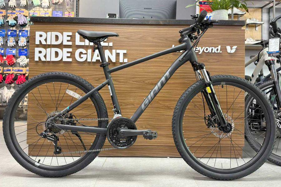 Xe Đạp Giant ATX 600  